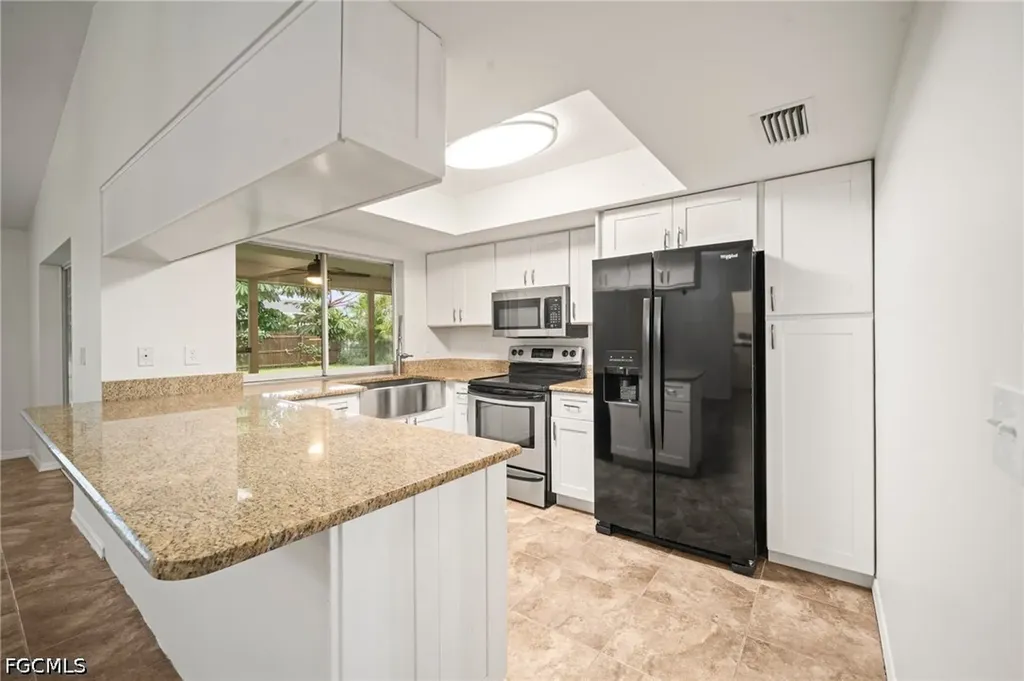 210 NE 10th Avenue Cape Coral FL 33909