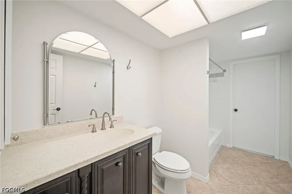 210 NE 10th Avenue Cape Coral FL 33909