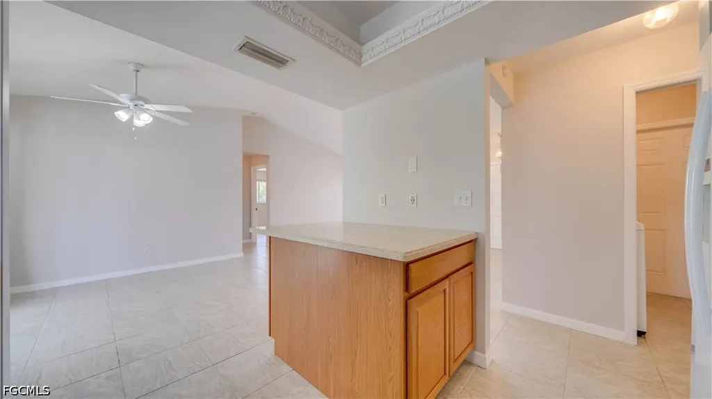 921 SE 35th Street Cape Coral FL 33904