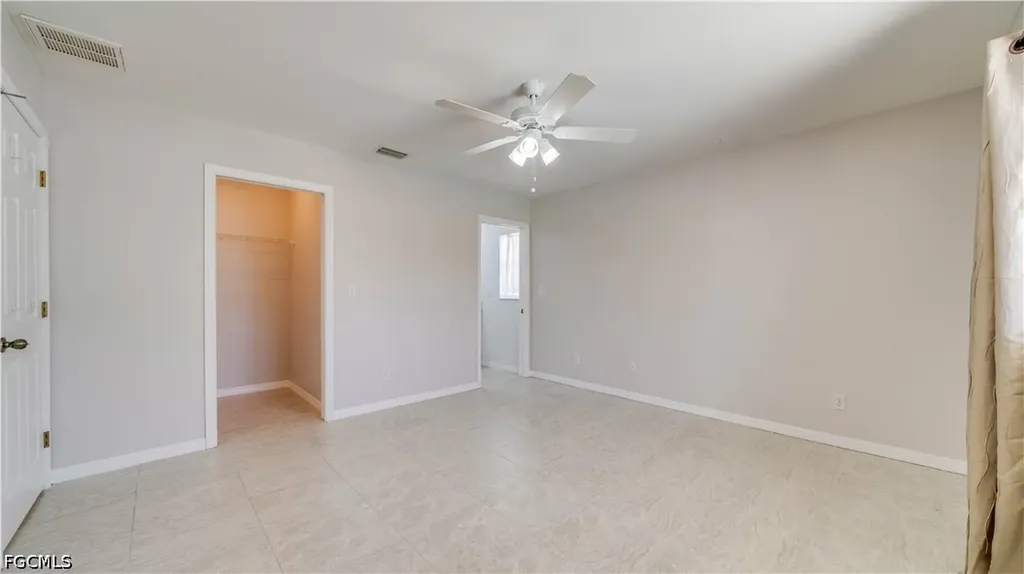 921 SE 35th Street Cape Coral FL 33904