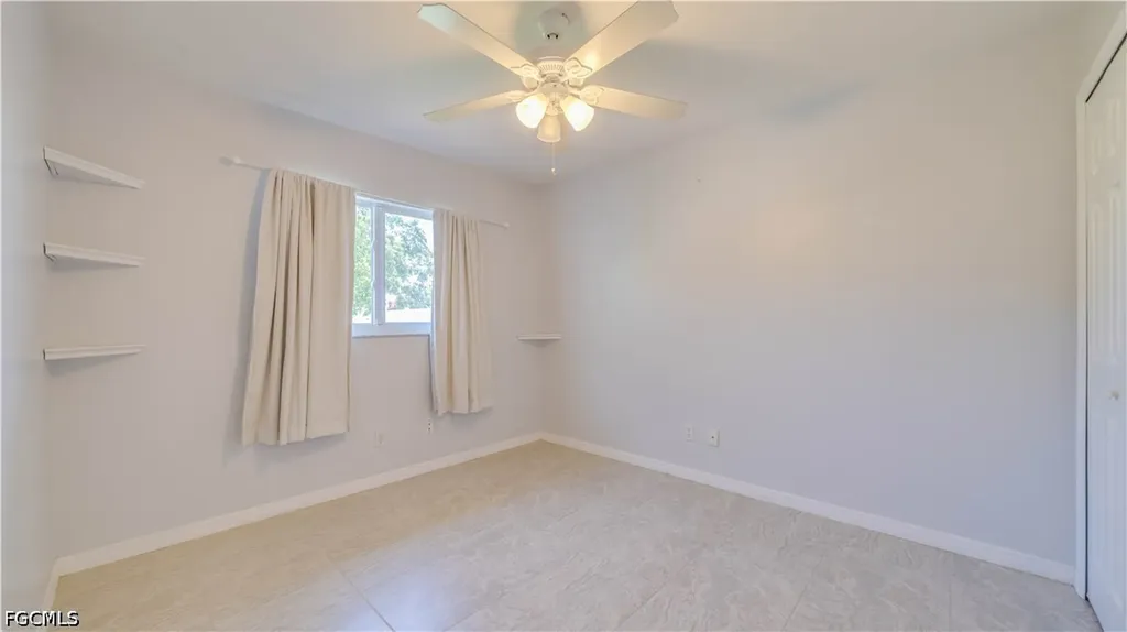 921 SE 35th Street Cape Coral FL 33904