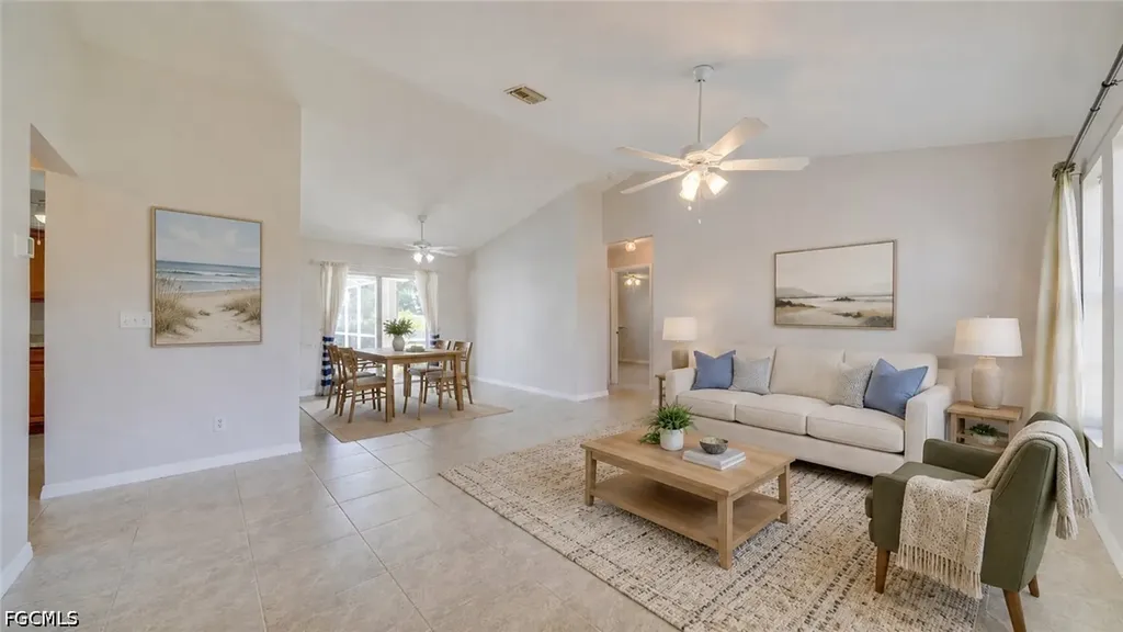 921 SE 35th Street Cape Coral FL 33904