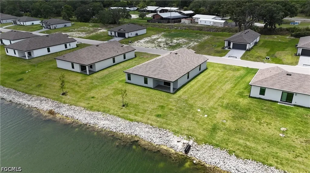815 Gen D Macarthur Avenue Labelle FL 33935