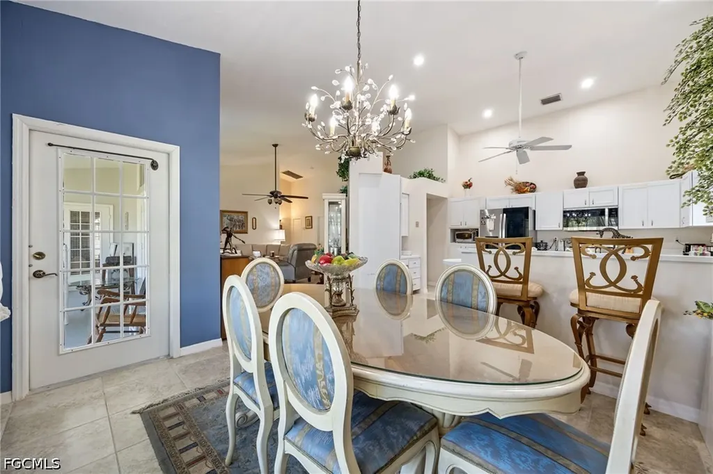 511 SE 24th Street Cape Coral FL 33990
