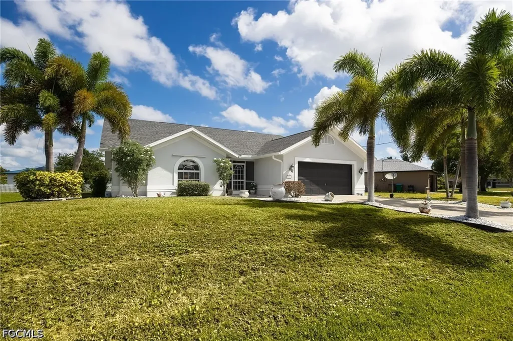 511 SE 24th Street Cape Coral FL 33990