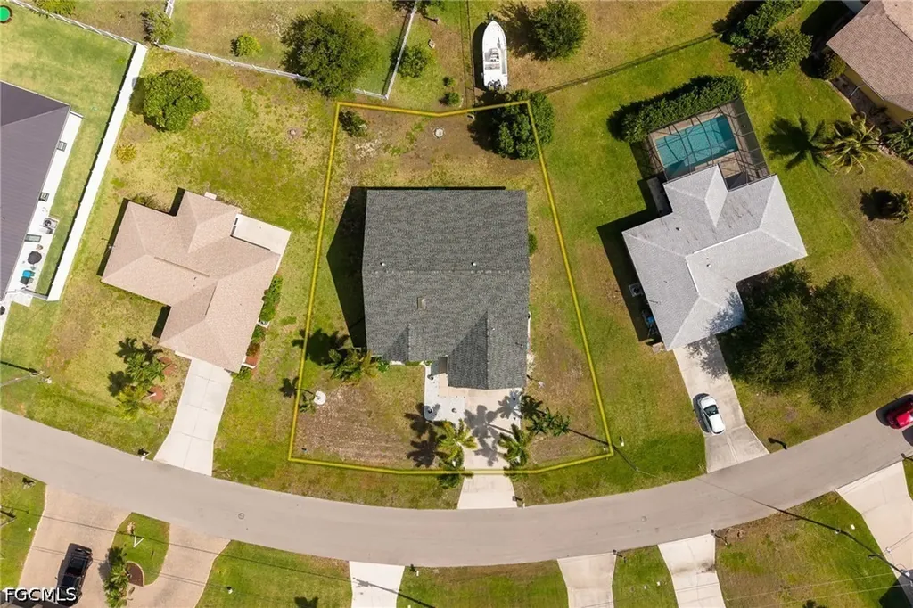 511 SE 24th Street Cape Coral FL 33990