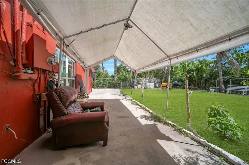 422 Bellair Road Fort Myers FL 33905