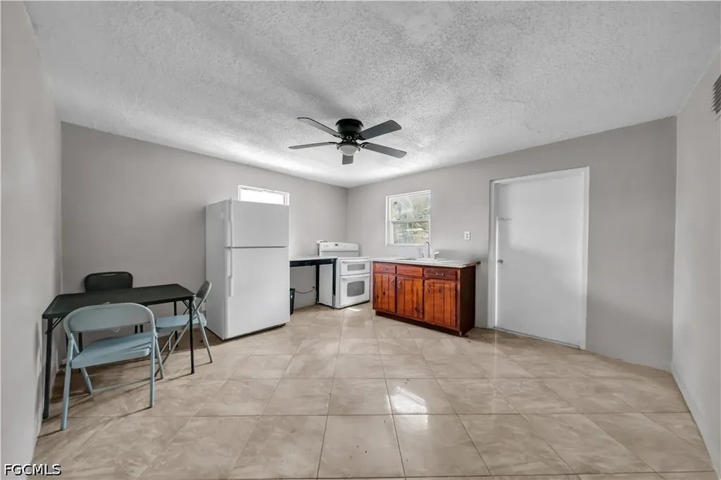422 Bellair Road Fort Myers FL 33905