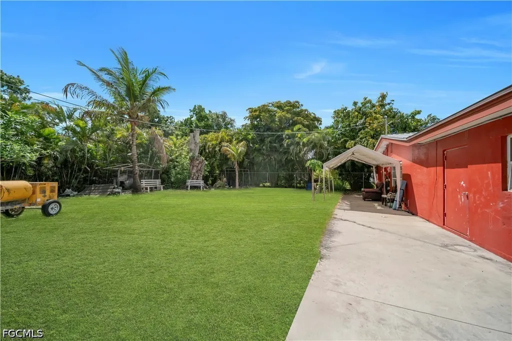 422 Bellair Road Fort Myers FL 33905