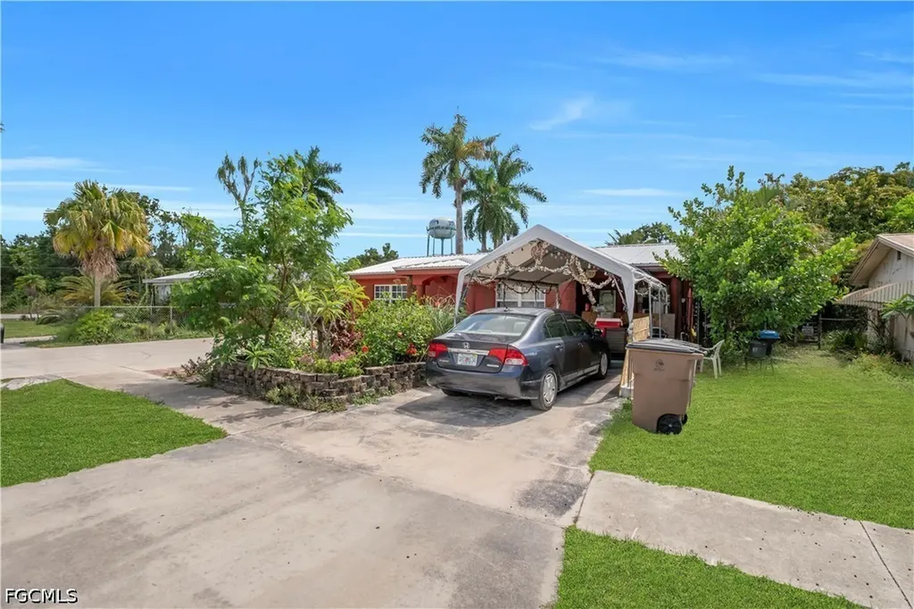 422 Bellair Road Fort Myers FL 33905