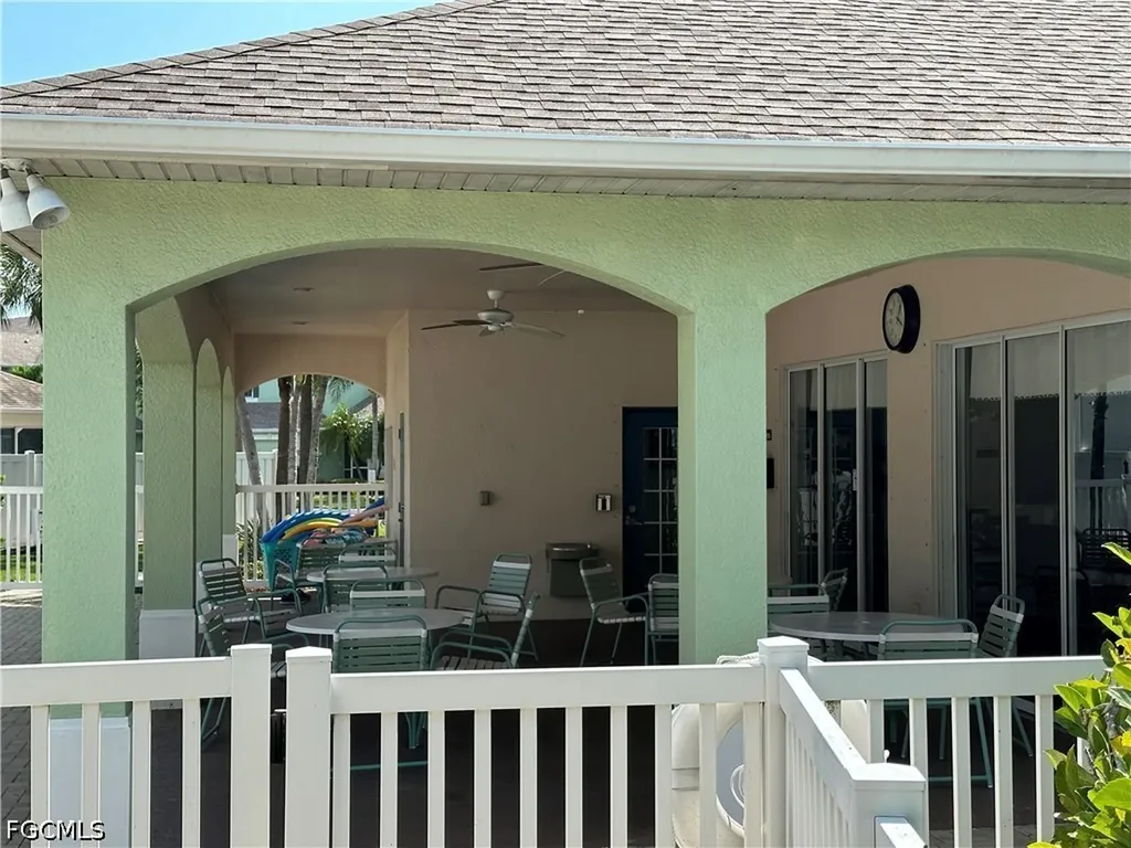3614 Pine Oak Circle Fort Myers FL 33916