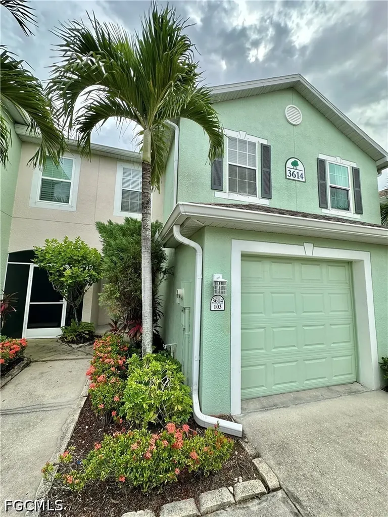 3614 Pine Oak Circle Fort Myers FL 33916