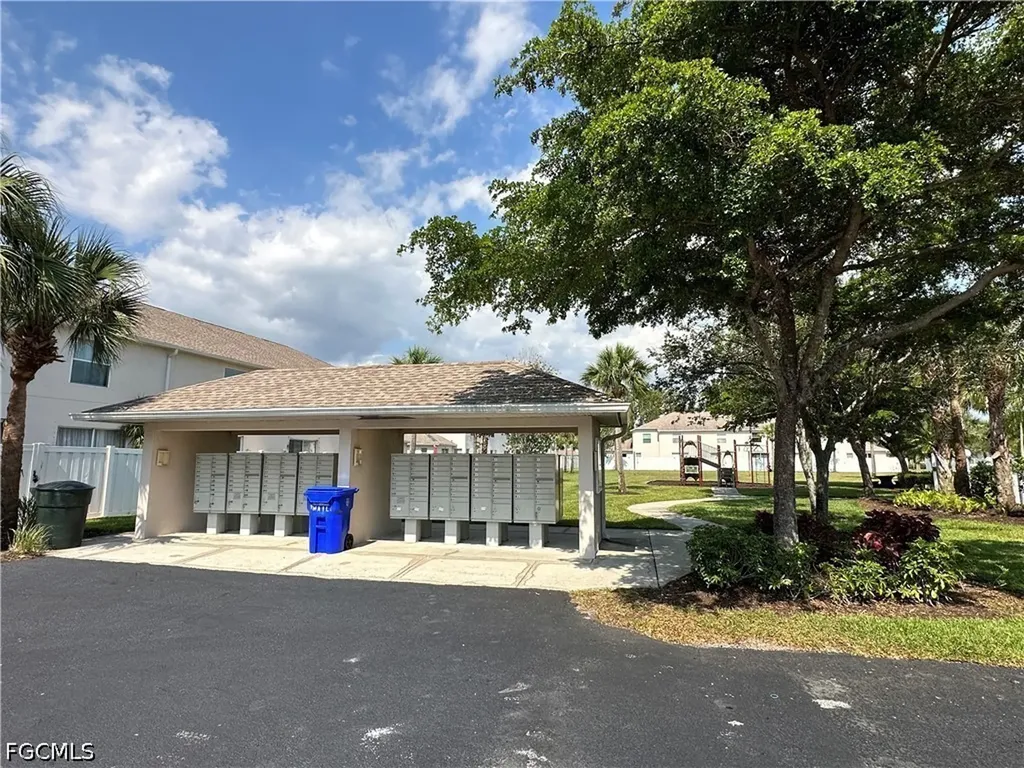 3614 Pine Oak Circle Fort Myers FL 33916