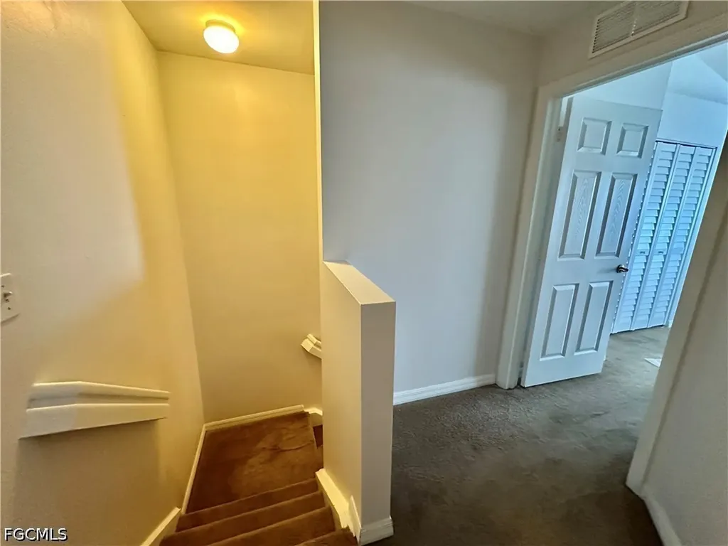 3614 Pine Oak Circle Fort Myers FL 33916