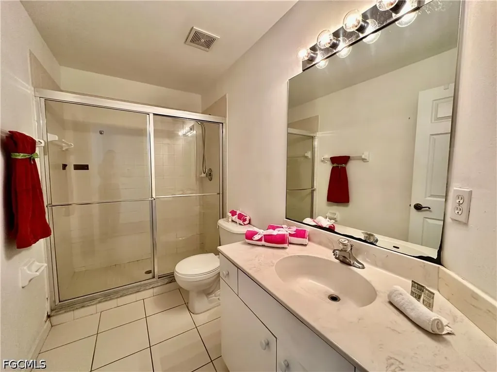 3614 Pine Oak Circle Fort Myers FL 33916