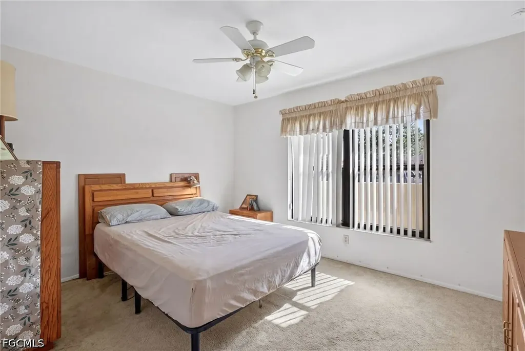 5284 Concord Way Fort Myers FL 33907