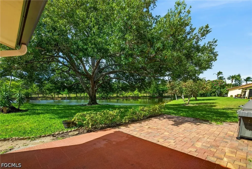 5284 Concord Way Fort Myers FL 33907