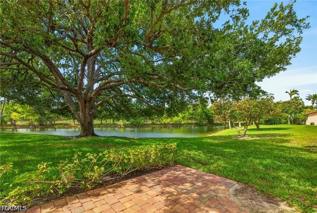 5284 Concord Way Fort Myers FL 33907