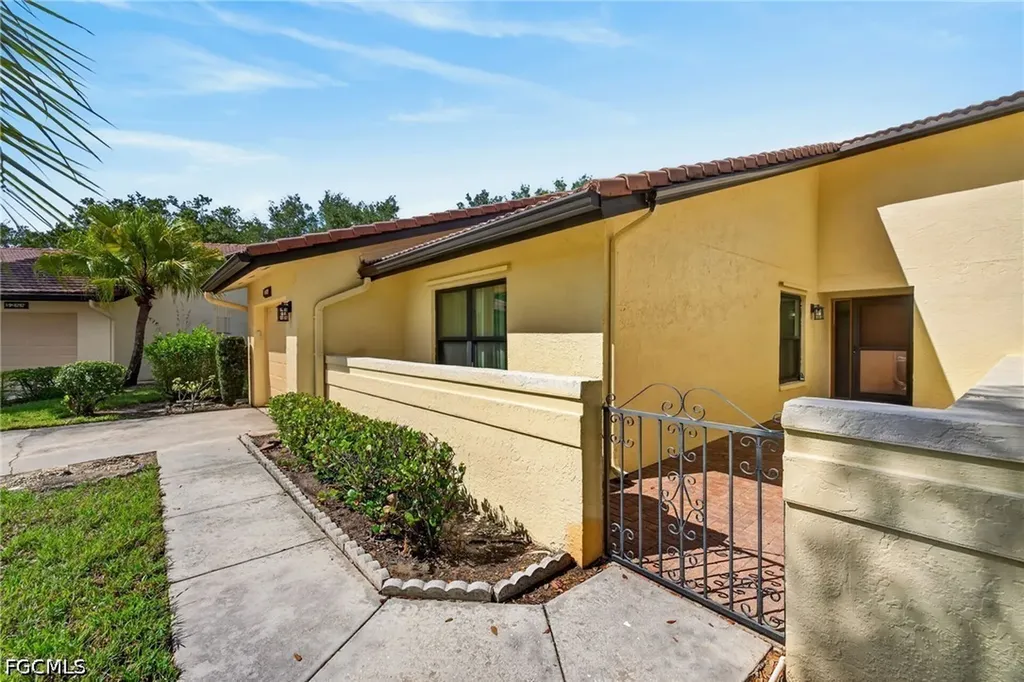 5284 Concord Way Fort Myers FL 33907
