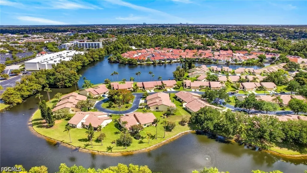 5284 Concord Way Fort Myers FL 33907