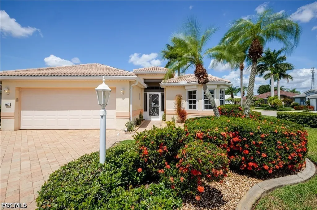 20927 Villareal Way North Fort Myers FL 33917