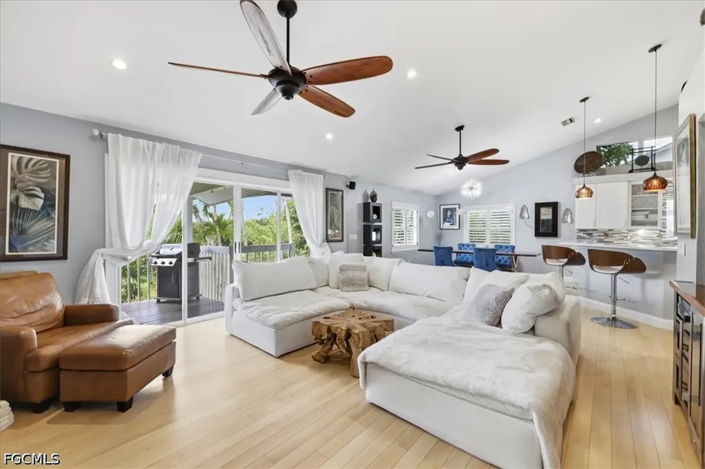 7215 Hendry Creek Drive Fort Myers FL 33908