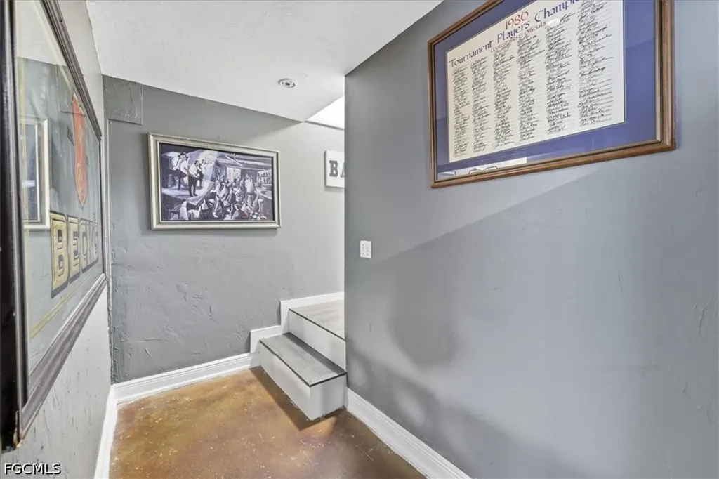 7215 Hendry Creek Drive Fort Myers FL 33908
