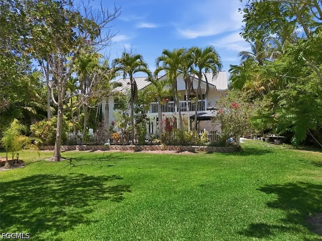 7215 Hendry Creek Drive Fort Myers FL 33908