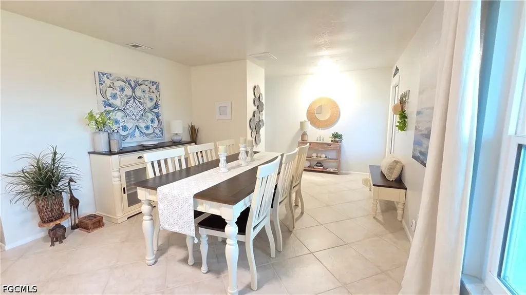 420 NE 9th Street Cape Coral FL 33909