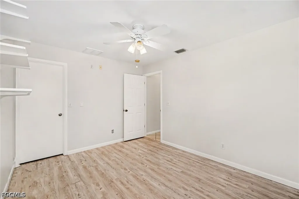 4437 SE 10th Avenue Cape Coral FL 33904