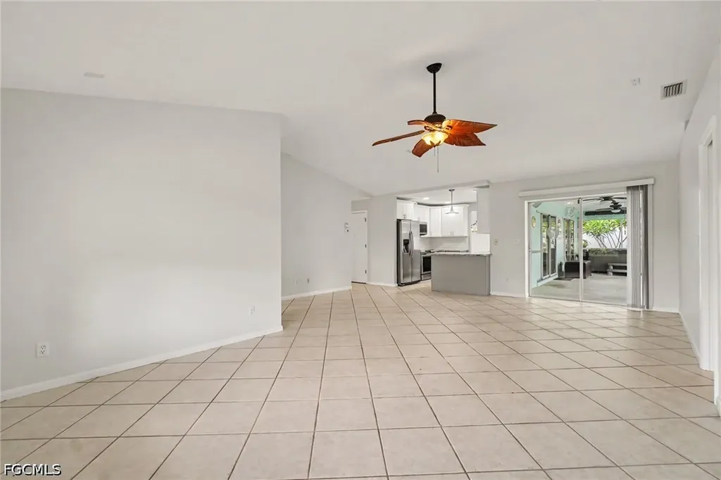 4437 SE 10th Avenue Cape Coral FL 33904