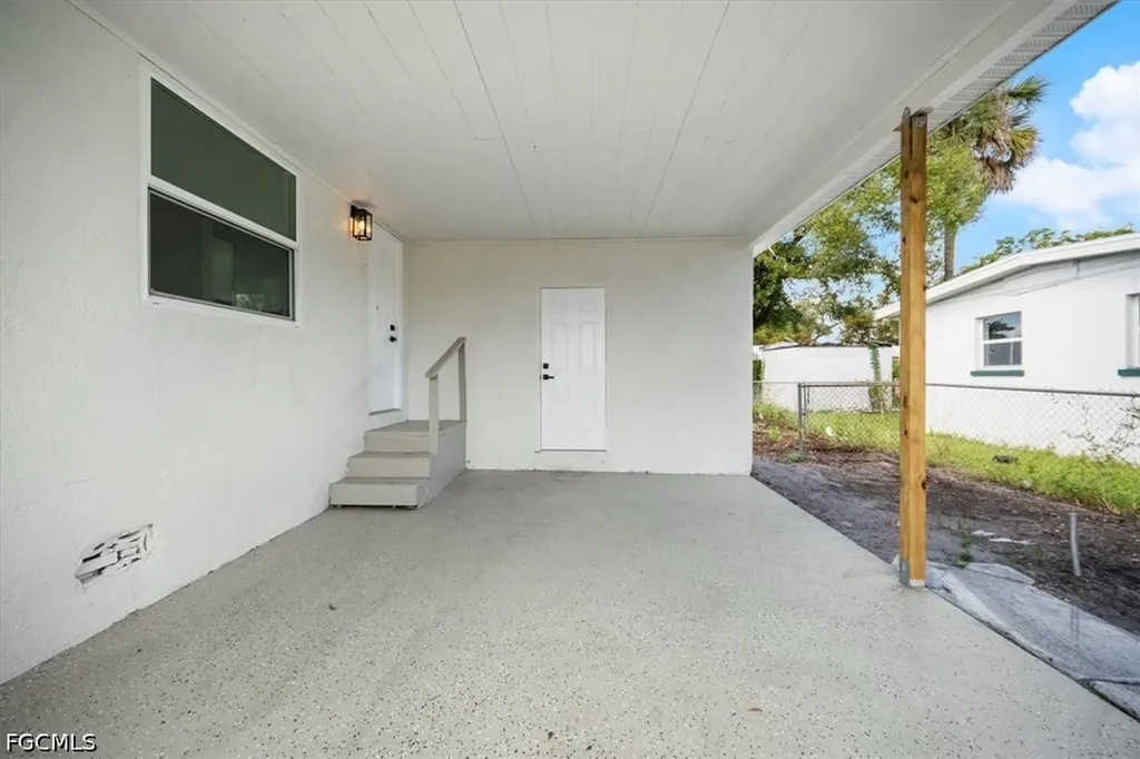 1644 Pawnee Street Fort Myers FL 33916