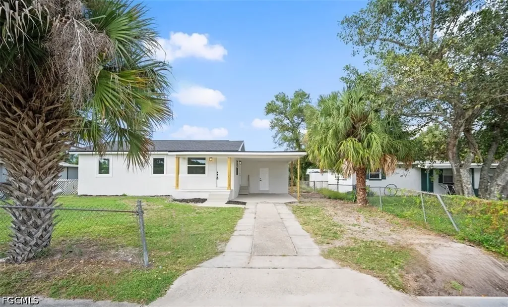1644 Pawnee Street Fort Myers FL 33916