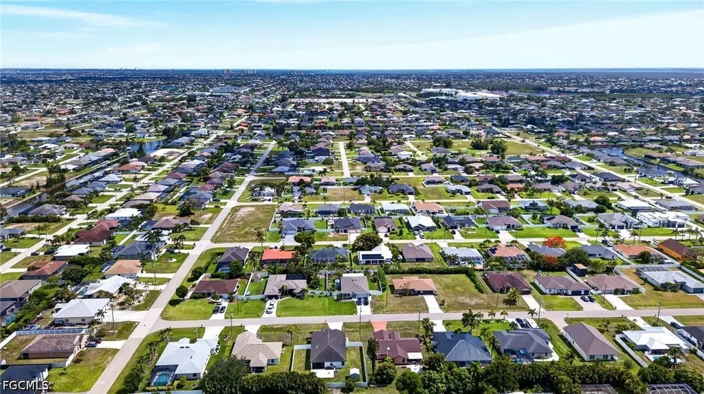 1809 SW 26th Street Cape Coral FL 33914