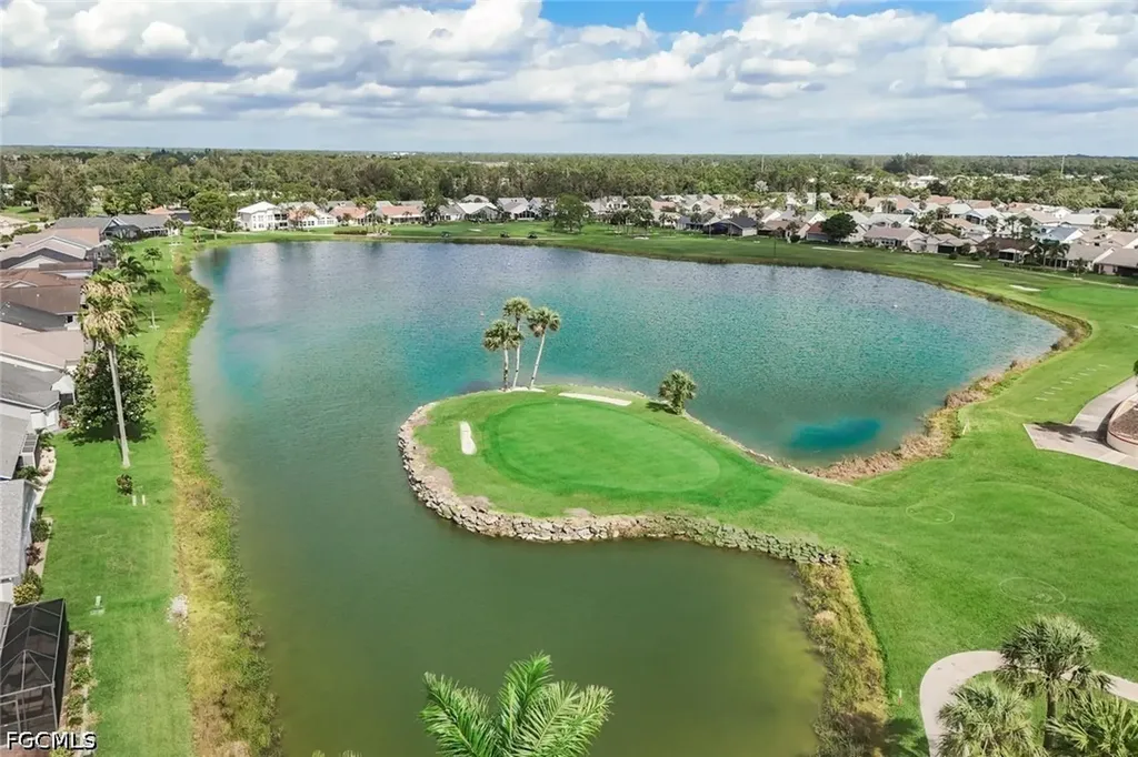 17740 Pineapple Palm Court North Fort Myers FL 33917