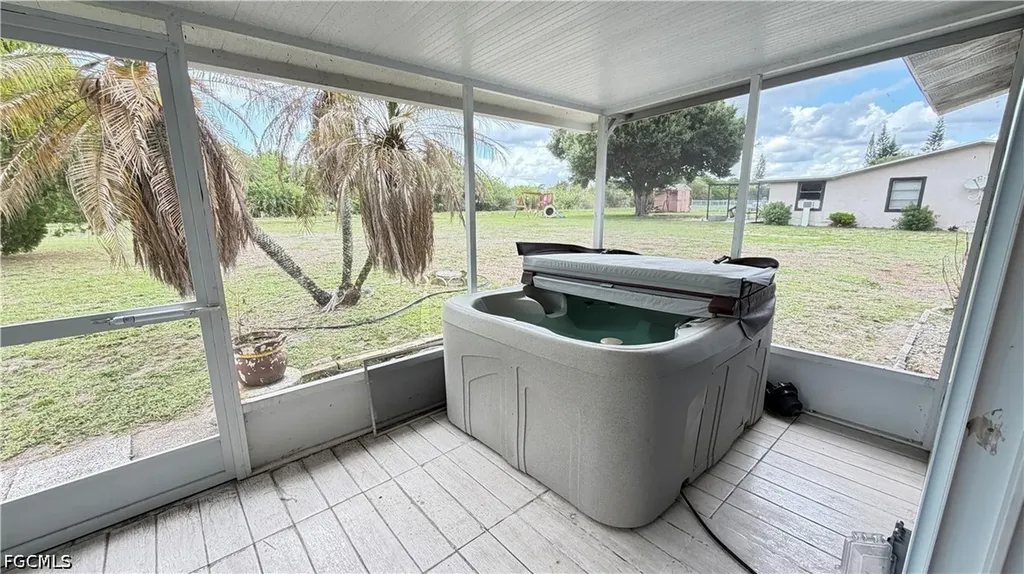 311 Schoolside Drive Lehigh Acres FL 33936