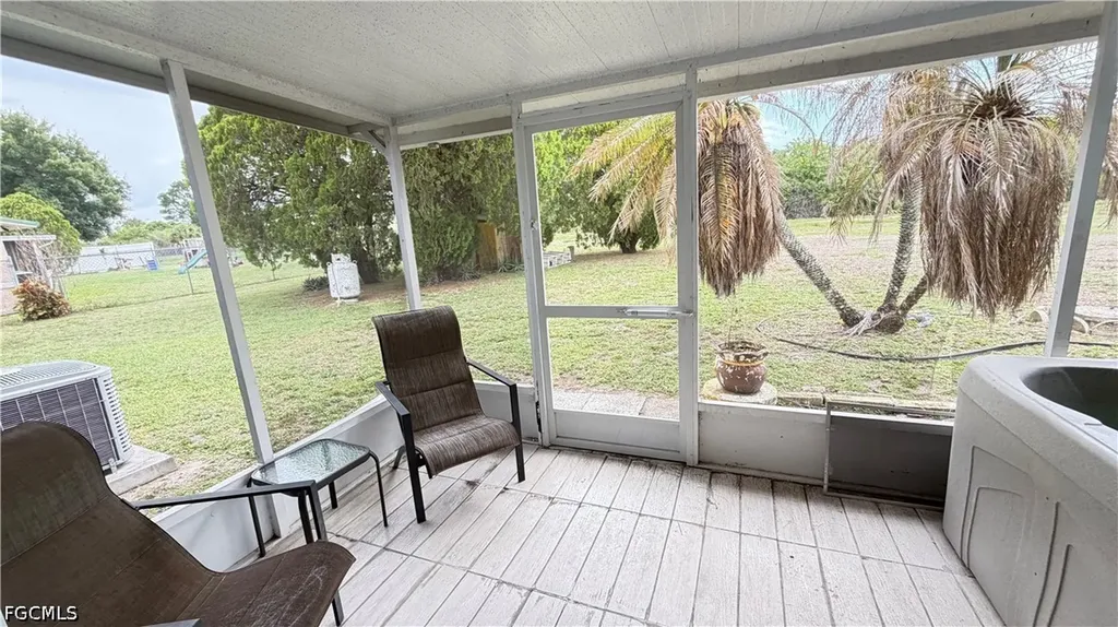 311 Schoolside Drive Lehigh Acres FL 33936