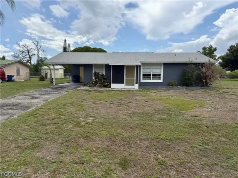 311 Schoolside Drive Lehigh Acres FL 33936