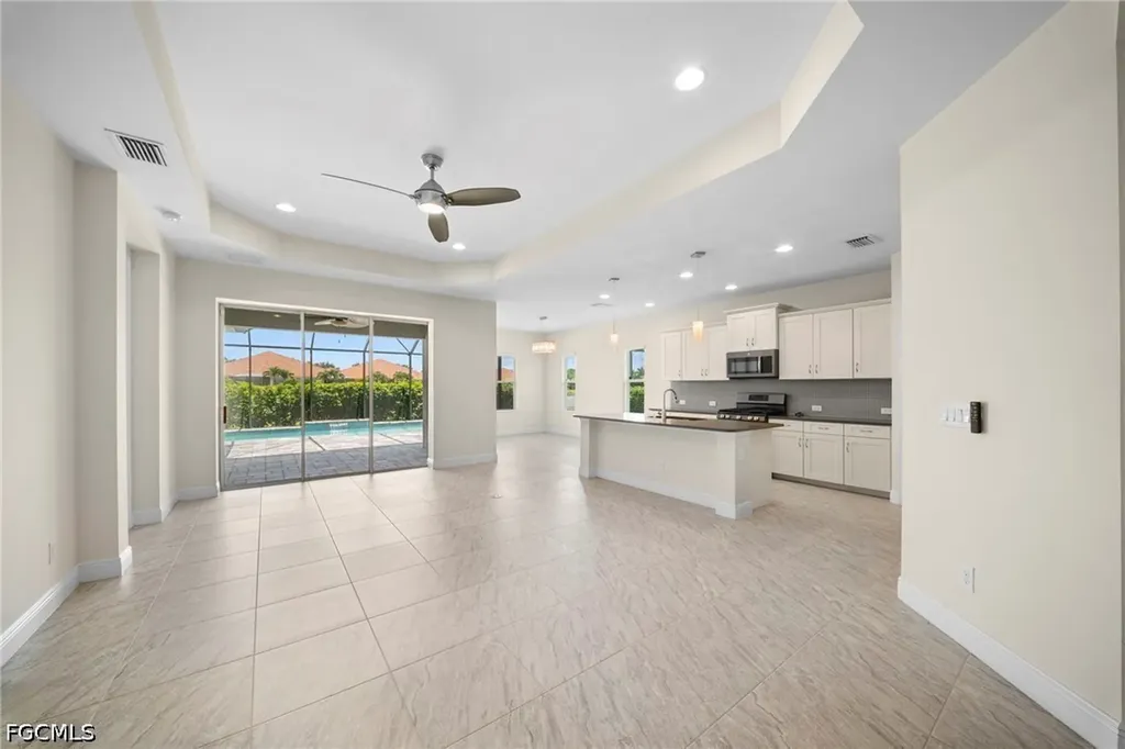 4633 Mystic Blue Way Fort Myers FL 33966