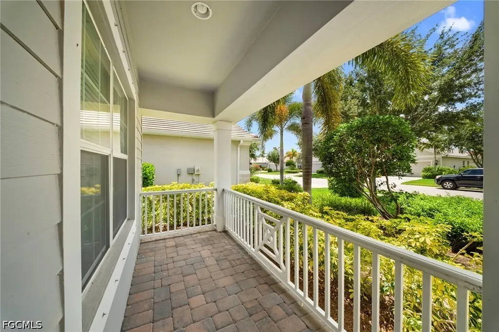 4633 Mystic Blue Way Fort Myers FL 33966