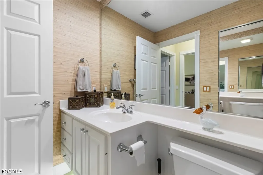 15382 Queen Angel Way Bonita Springs FL 34135
