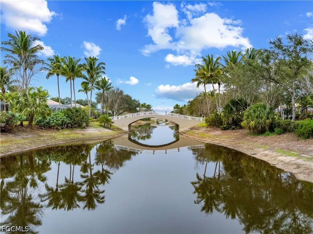 15382 Queen Angel Way Bonita Springs FL 34135