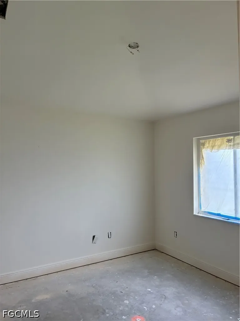 2810 NW 14th Terrace Cape Coral FL 33993
