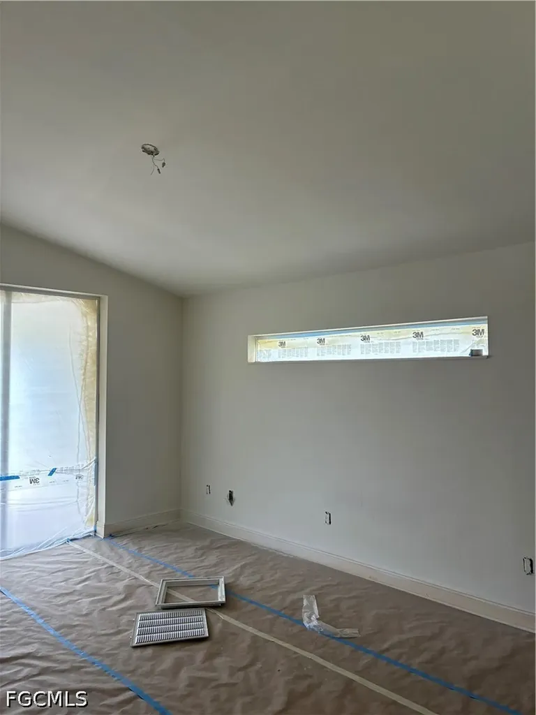 2810 NW 14th Terrace Cape Coral FL 33993