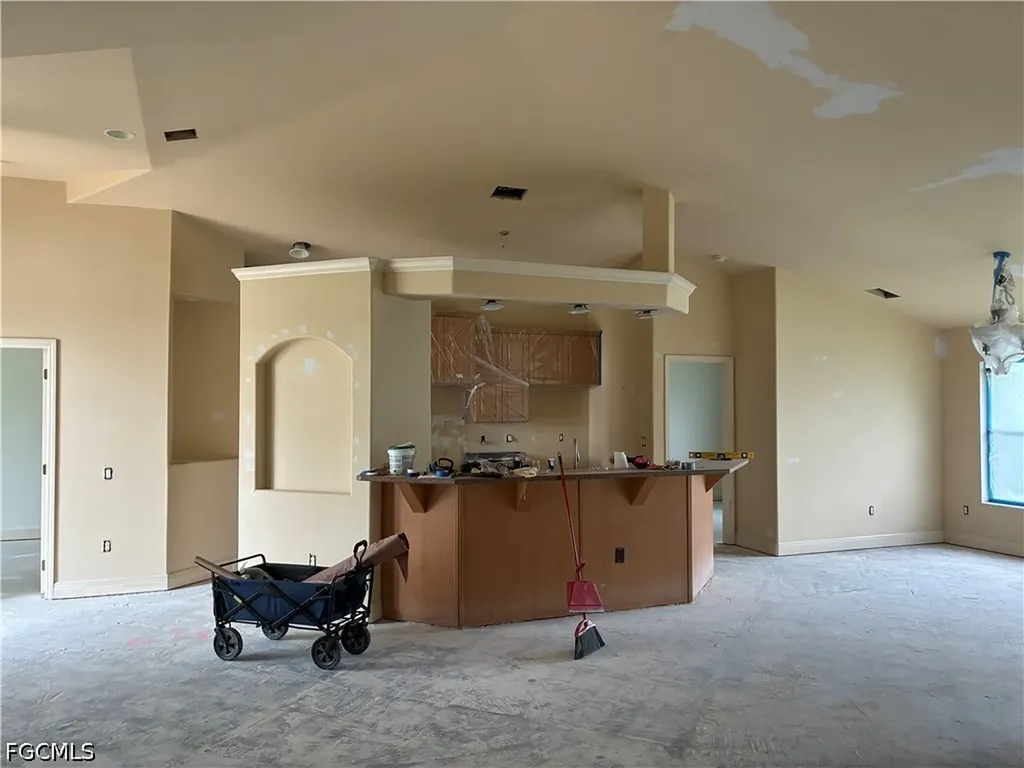 2810 NW 14th Terrace Cape Coral FL 33993