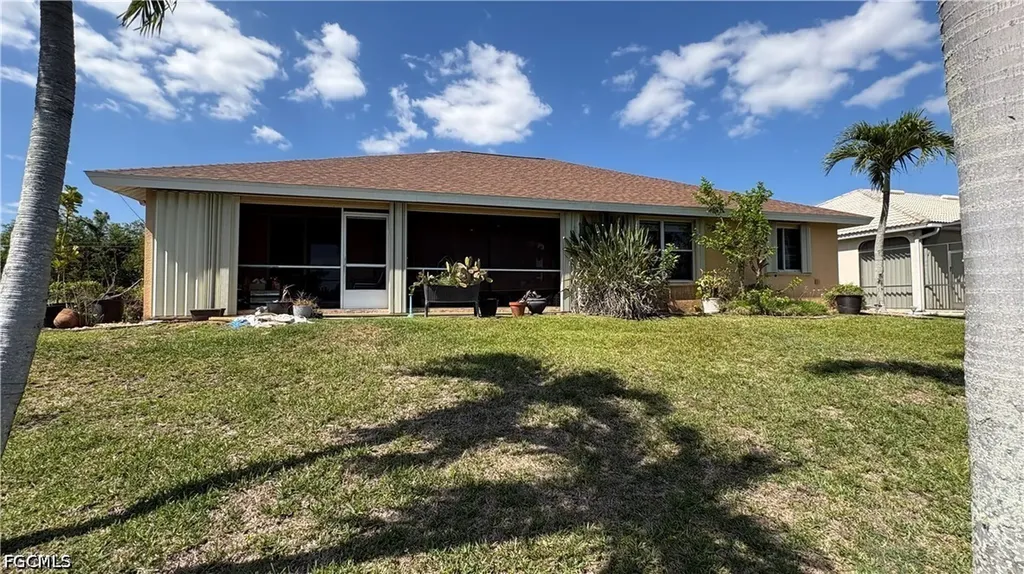 2810 NW 14th Terrace Cape Coral FL 33993