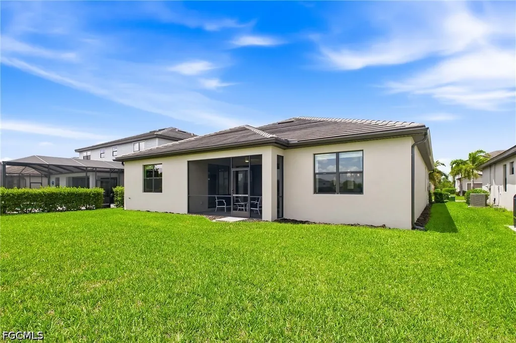 11583 Canopy Loop Fort Myers FL 33913