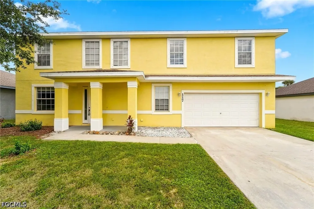 117 Shadow Lakes Drive Lehigh Acres FL 33974