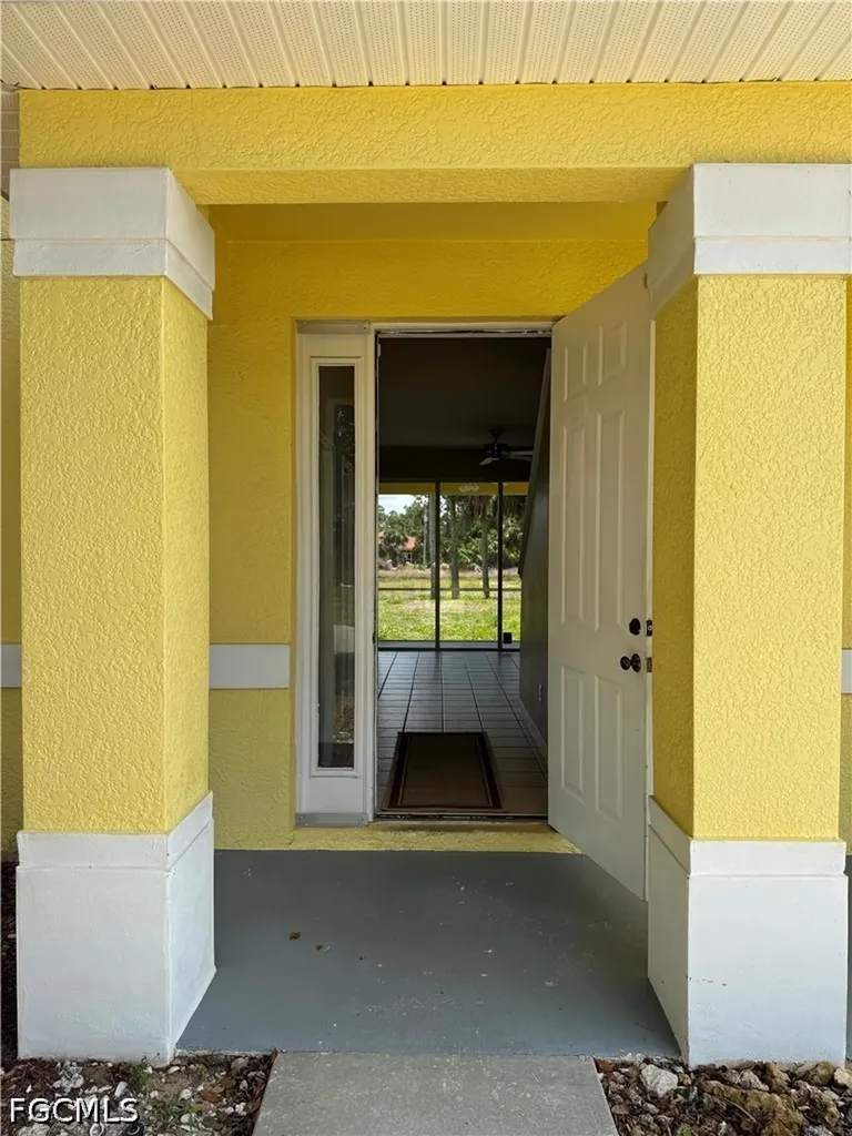 117 Shadow Lakes Drive Lehigh Acres FL 33974