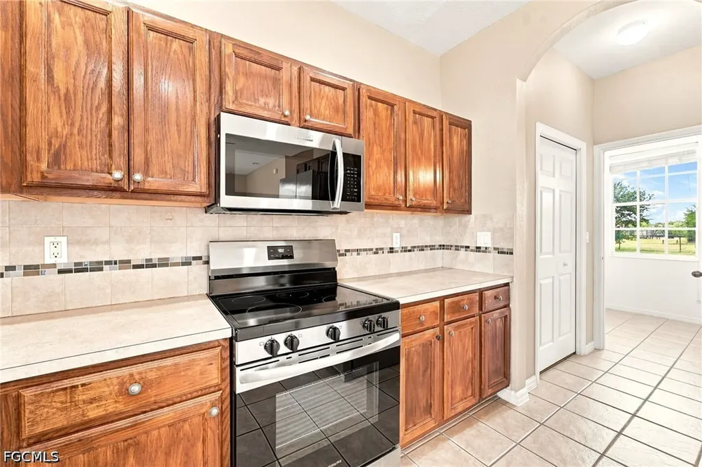 117 Shadow Lakes Drive Lehigh Acres FL 33974